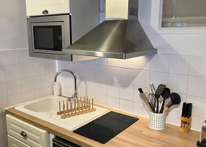 Pause Chez Julien, Lumineux Et Idealement Situe! شقة *