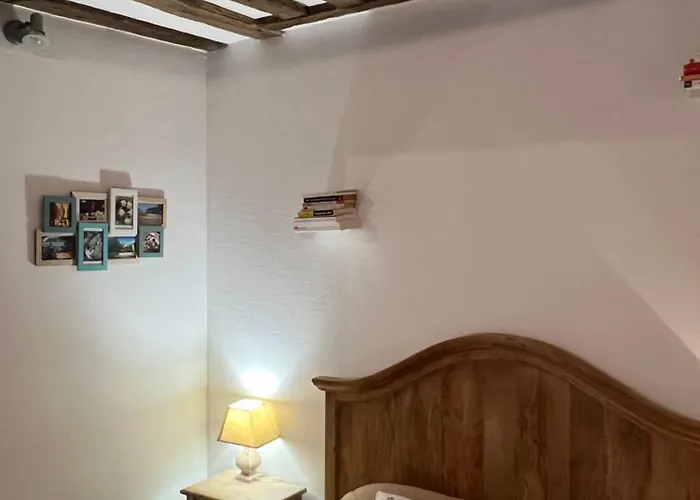 Pause Chez Julien, Lumineux Et Idealement Situe! أونفلور