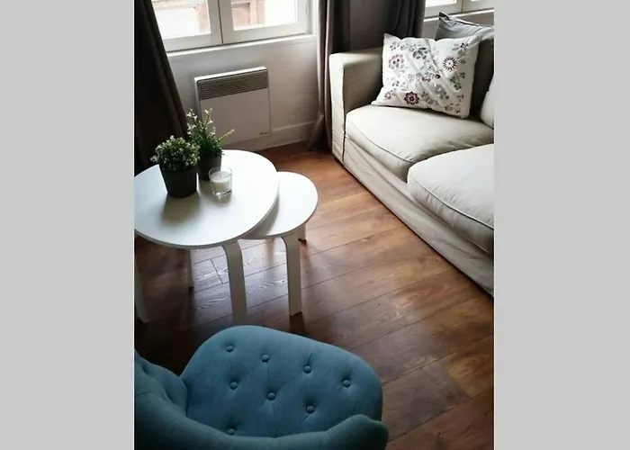 Pause Chez Julien, Lumineux Et Idealement Situe! 옹플뢰르